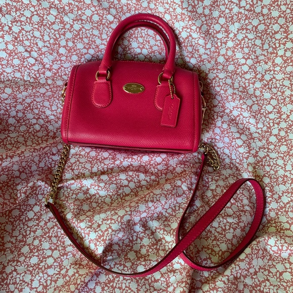 Coach hot pink/fuchsia purse - Picture 5 of 5